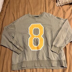 ZARA womans oversize long sleeve crewneck size Small